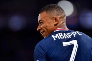 A Saudi Team Offered Kylian Mbappé A Mind-Boggling Salary… It Almost Seems Fiction